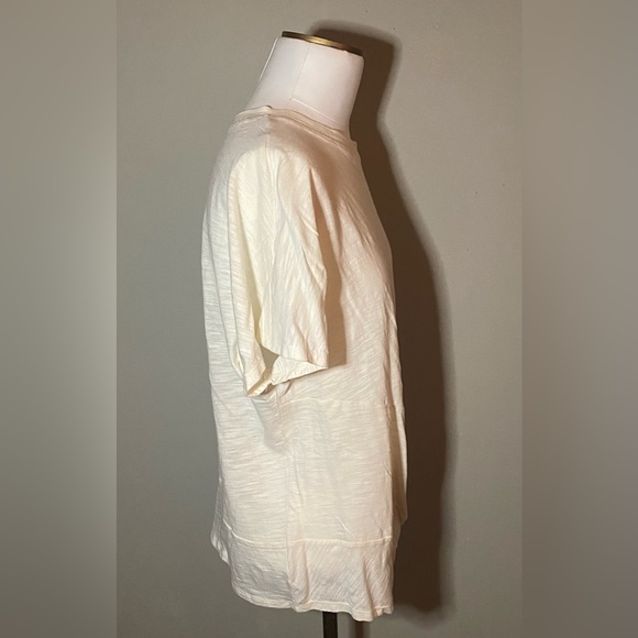 Forever21 ivory top - Picture 4 of 8